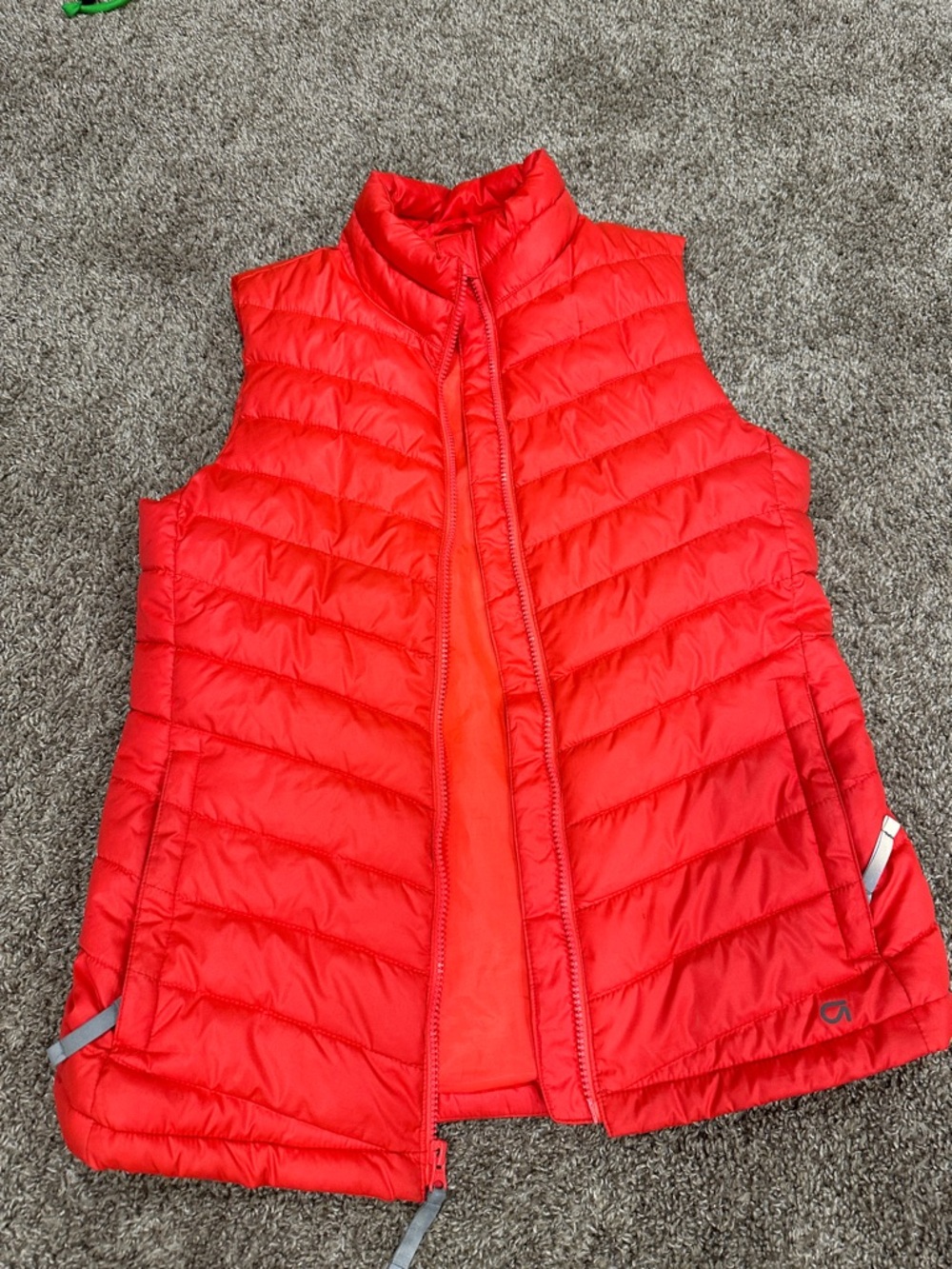 GAP hot coral Quilted Puffer Vest - Insulated